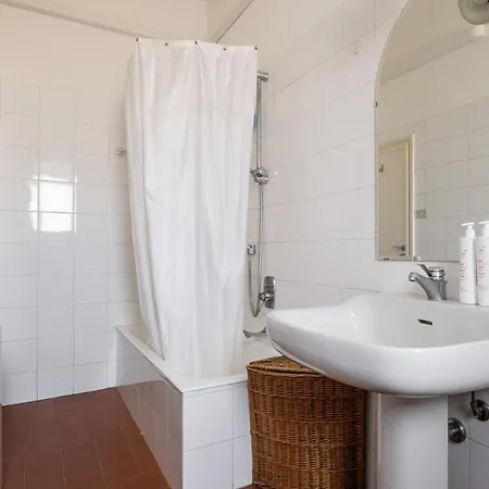 Nel Cuore Della Citta Universitaria By Wonderful Italy * Bologna